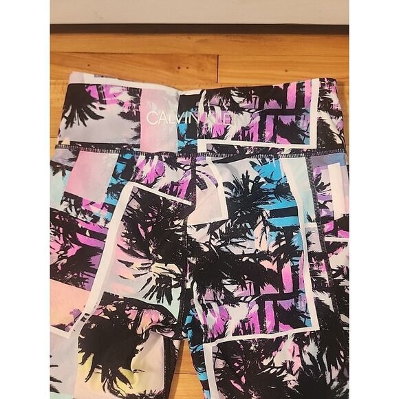 Calvin Klein tropical biker shorts women's size Medium - Picture 5 of 5